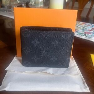Men's Louis Vuitton LV Wallet
